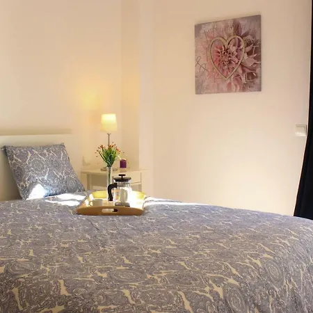 Sitges Apartment *